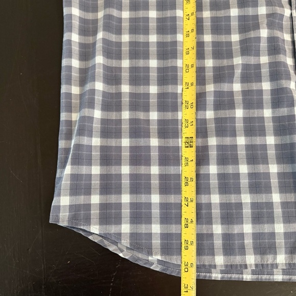 Columbia Men's Casual Plaid Shirt - Picture 4 of 6